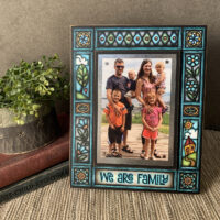 Art Frame, Family