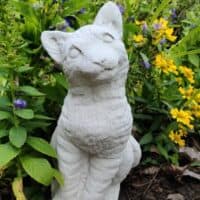 Statues & Sculptures